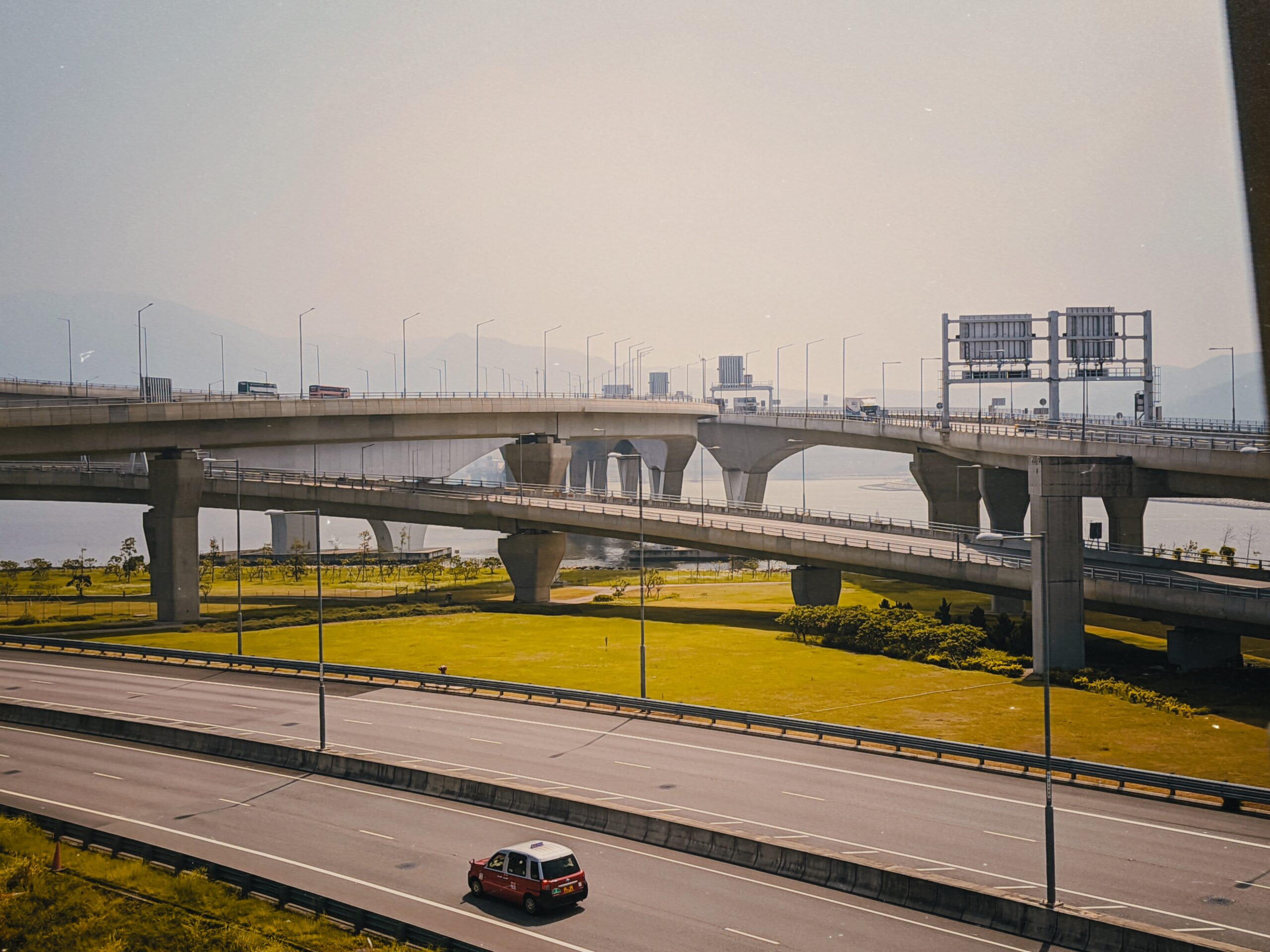 Stop Being Busy, Start Being Productive – The Deep Work Guide